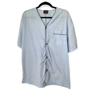 5/$20 Cambridge classics light blue v neck button blouse top shortsleeve L